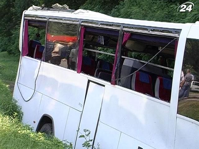 Водію рейсу, в якому загинули 14 осіб, "світить" до 10 років тюрми Водію рейсу, в якому загинули 14 осіб, "світить" до 10 років тюрми