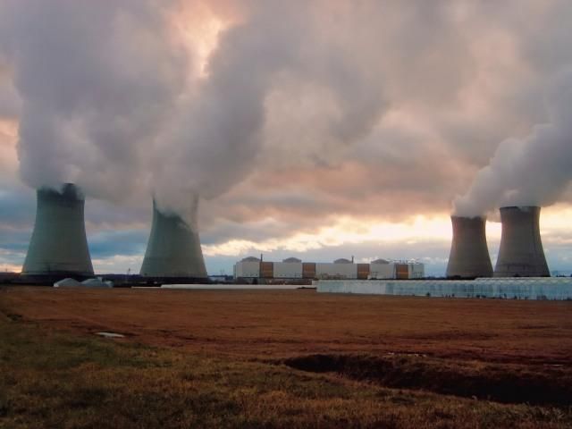 Япония запустила первый из 50 работающих реакторов АЭС