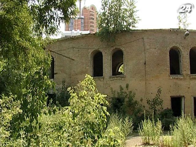 Музей "Киевская крепость" разбирают по частям Музей "Киевская крепость" разбирают по частям