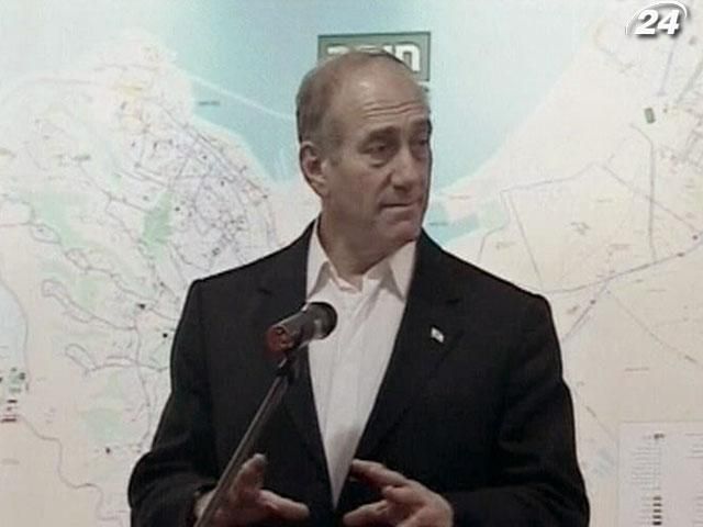 В Ізраїлі екс-прем’єра визнано винним у корупції В Ізраїлі екс-прем’єра визнано винним у корупції