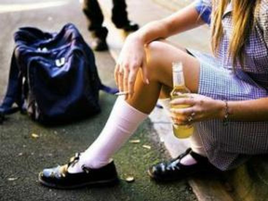 На Вінничині школярка напідпитку скоїла пограбування