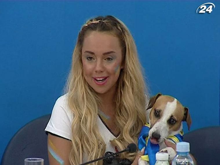 В Партии фанатов Украины принимают мужчин, женщин и даже собак В Партии фанатов Украины принимают мужчин, женщин и даже собак