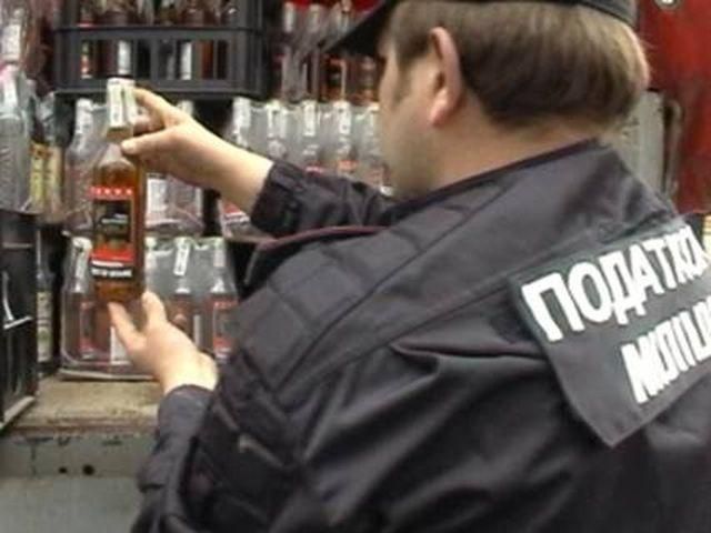 Податкова міліція за півроку зібрала понад 2 мільярди гривень Податкова міліція за півроку зібрала понад 2 мільярди гривень