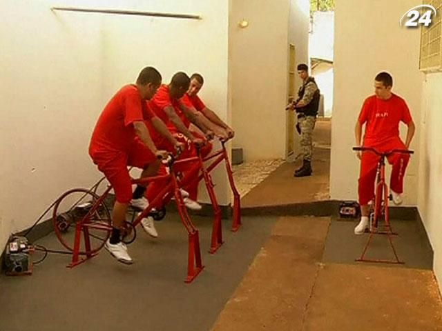 Заключенным за катание на велосипеде сокращают срок заключения Заключенным за катание на велосипеде сокращают срок заключения