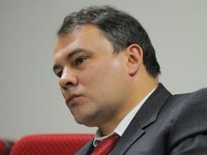 Ведучий, який заявив про насильницьку українізацію, звільнився з "Першого каналу" Ведучий, який заявив про насильницьку українізацію, звільнився з "Першого каналу"