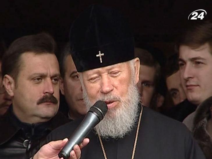 Митрополиту Володимиру встановили кардіостимулятор Митрополиту Володимиру встановили кардіостимулятор