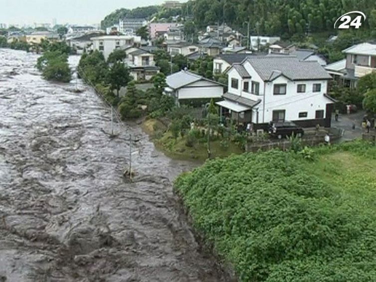 Кількість жертв внаслідок повеней у Японії збільшилася до 10-ти