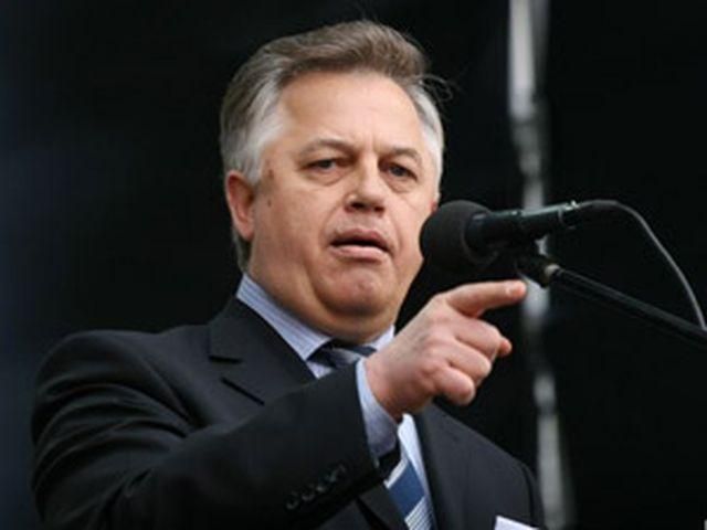 Симоненко заявив, що не володіє предметами розкоші Симоненко заявив, що не володіє предметами розкоші