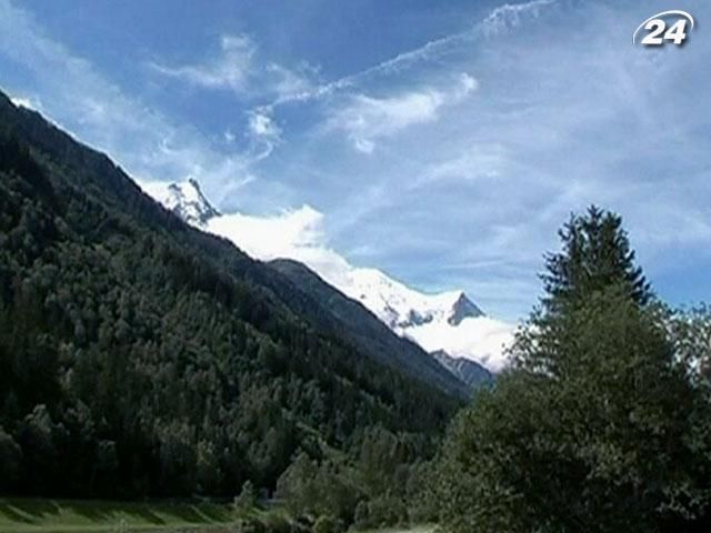 Знайшли всіх альпіністів, які зникли безвісти внаслідок лавини Знайшли всіх альпіністів, які зникли безвісти внаслідок лавини