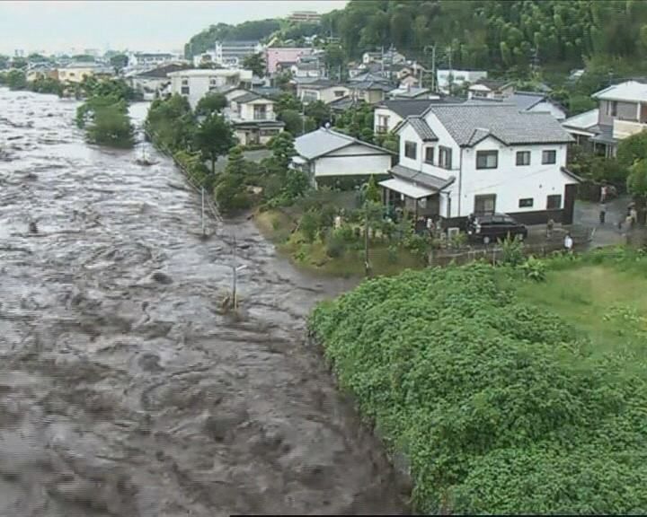 Внаслідок повені на півдні Японії загинуло щонайменше 18 людей