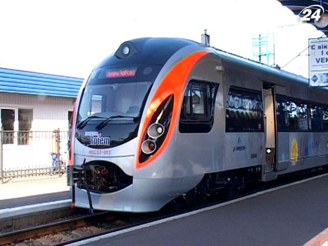 Рейс Донецьк-Київ не прибув у столицю взагалі Рейс Донецьк-Київ не прибув у столицю взагалі