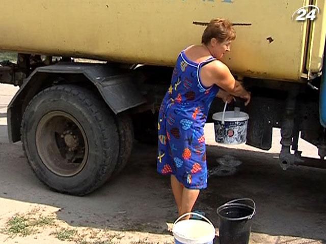 Сім тисяч жителів Ладижина потерпають від відсутності води