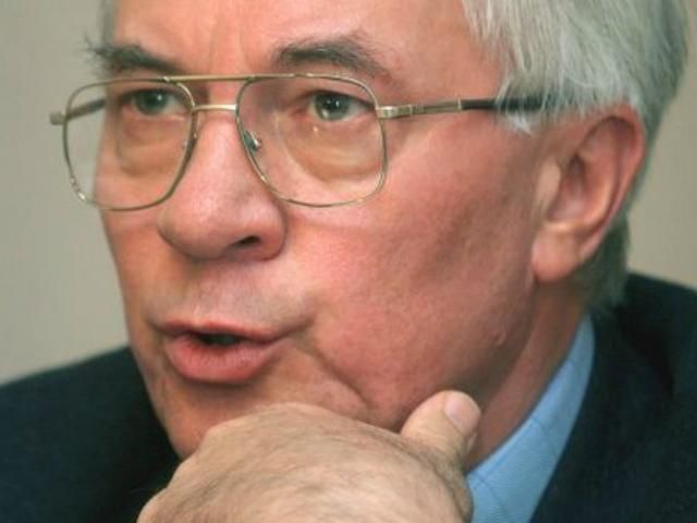 Азаров: В Криму можна і відпочити, і виростити врожай Азаров: В Криму можна і відпочити, і виростити врожай