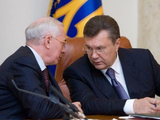 Азаров поехал к Януковичу поговорить о встрече с Путиным