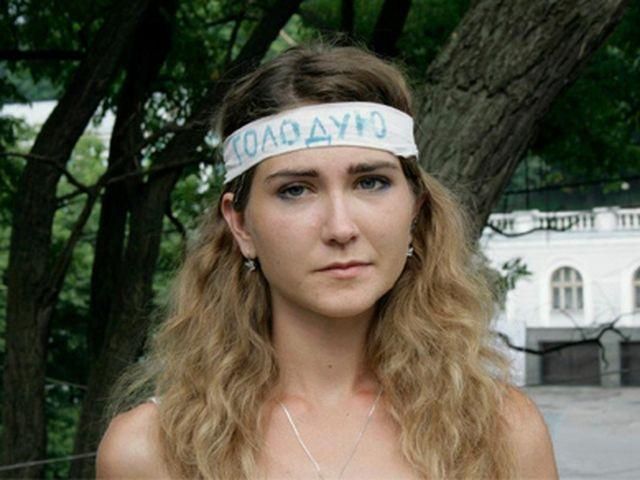 Франковская молодежь продолжает голодать за язык Франковская молодежь продолжает голодать за язык