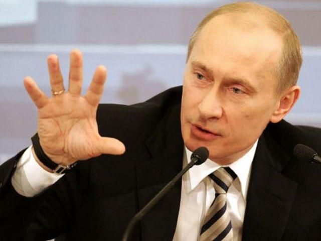 Путин говорит, что благотворительную помощь на Кубани распределяют за деньги
