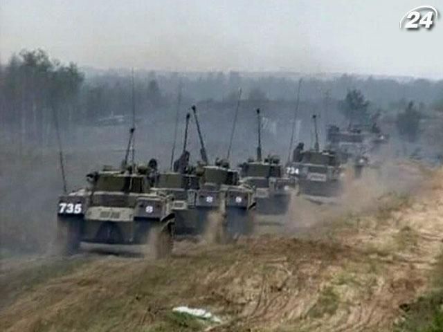 Генштаб: Зарплата военных увеличится втрое Генштаб: Зарплата военных увеличится втрое