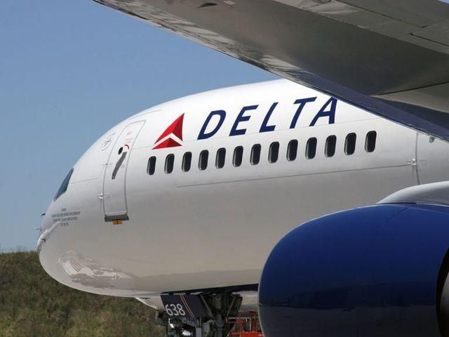 На борту американских самолетов в бутербродах нашли иглы На борту американских самолетов в бутербродах нашли иглы