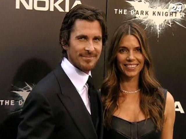 У США відбулася прем'єра останнього фільму трилогії "Темний лицар" У США відбулася прем'єра останнього фільму трилогії "Темний лицар"