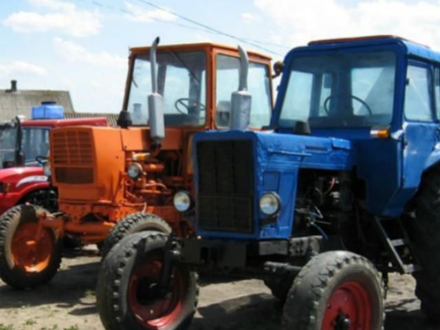 Конституционный Суд Украины купит себе трактор