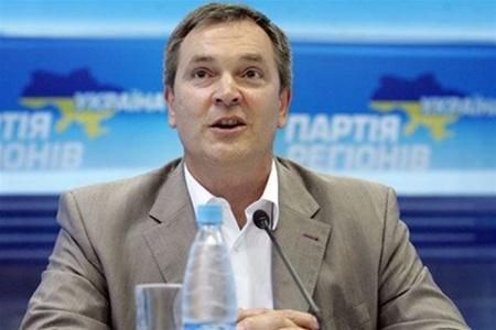 Колесніченко: "Мовний" закон направлять на підпис Президенту в кінці липня