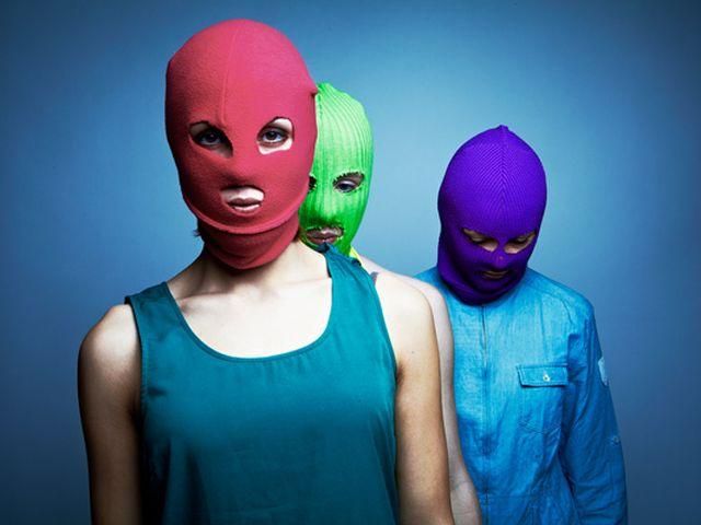 Розпочався суд у справі Pussy Riot Розпочався суд у справі Pussy Riot