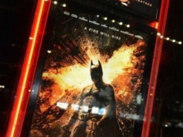 В Париже отменили премьеру "Бэтмена" из-за стрельбы в штате Колорадо