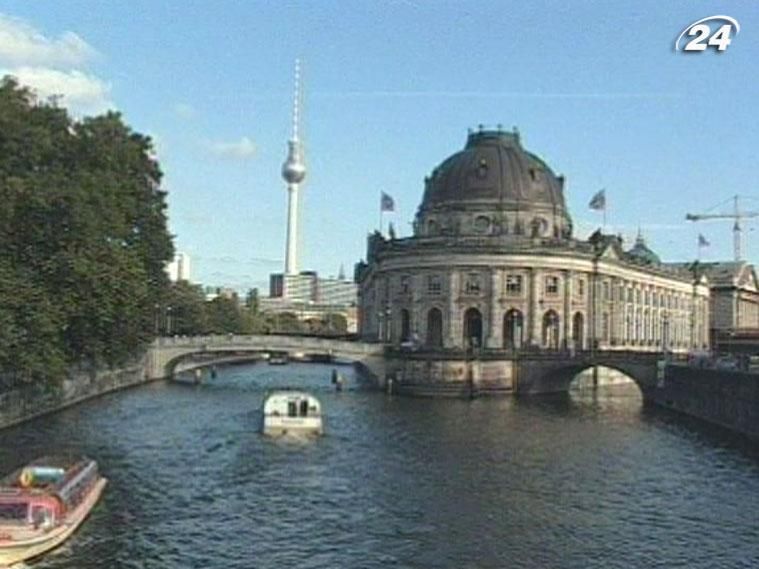 Район Мітте в центрі Берліна - домівка численних музеїв та галерей