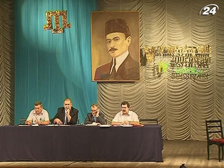 Крымские татары собрались на общенациональный съезд