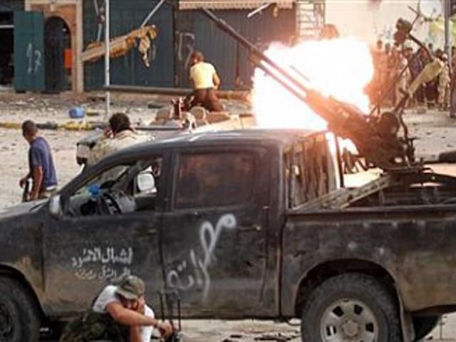 Война в Сирии: За субботу погибли более 130 человек Война в Сирии: За субботу погибли более 130 человек