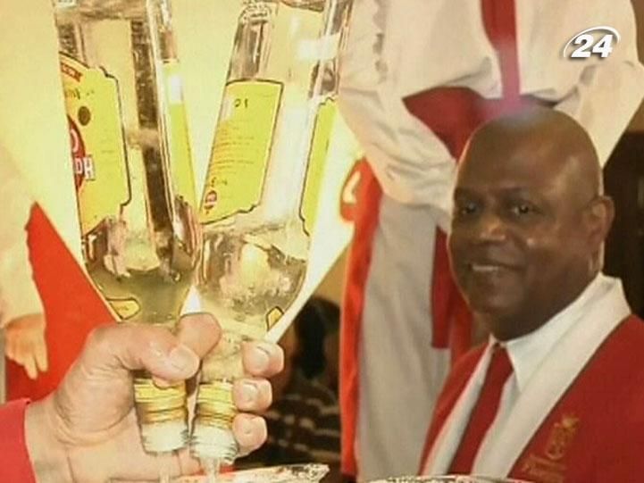 На Кубі створили найбільший у світі коктейль На Кубі створили найбільший у світі коктейль