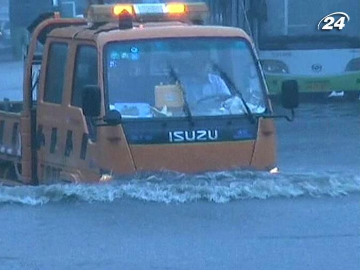 Внаслідок повеней частина Пекіна опинилася під водою