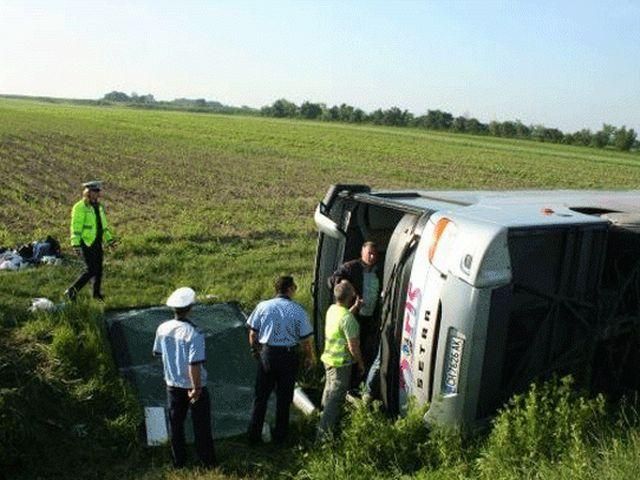 Частину білорусів, які потрапили в аварію на Херсонщині, відправили на батьківщину