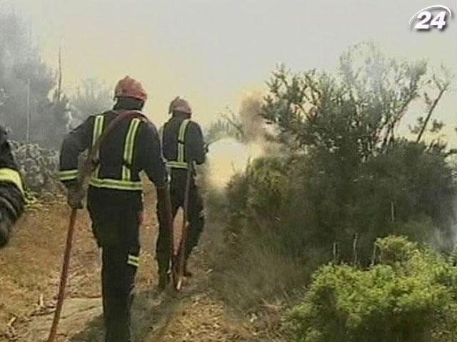 В Испании жертвами огня стали по меньшей мере 3 человека