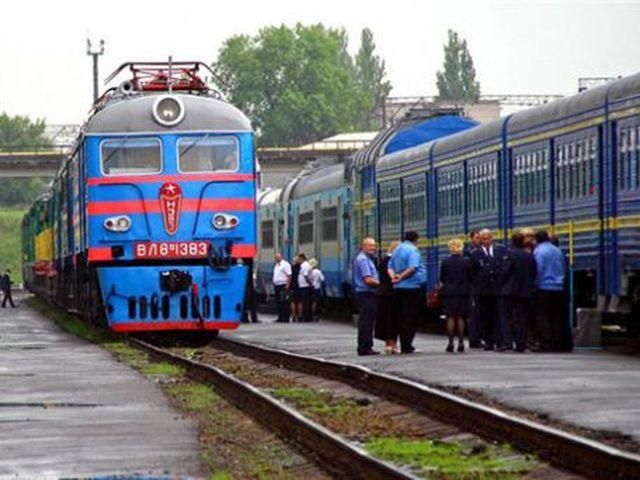 Потяг "Львів-Київ" насмерть збив жінку