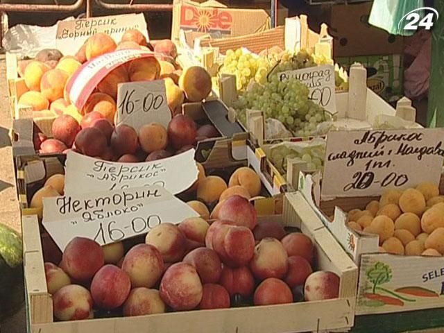 Овочі та фрукти у липні різко подешевшали Овочі та фрукти у липні різко подешевшали