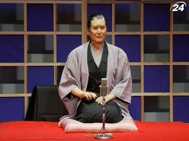 В Осаке презентовали точную копию известного комедийного актера Японии
