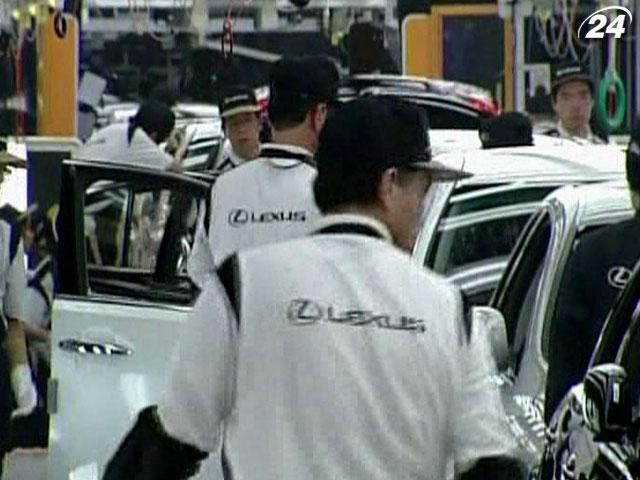 Toyota увеличивает производство внедорожников Lexus в Канаде Toyota увеличивает производство внедорожников Lexus в Канаде