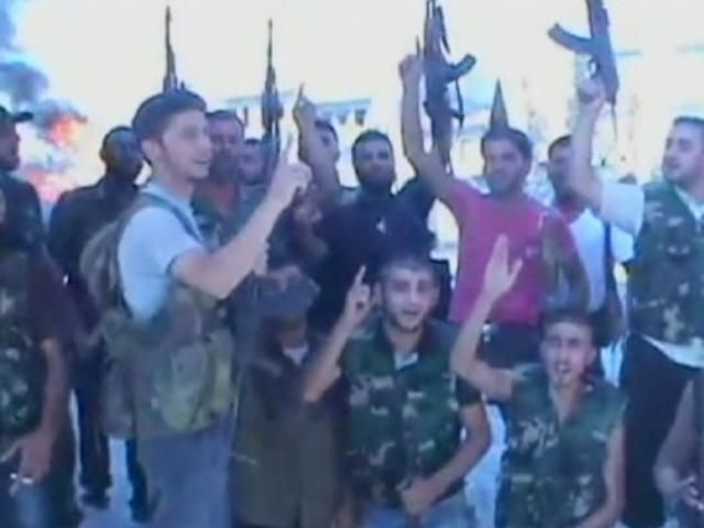 К сирийскоve городe Алеппо движутся большие военные силы К сирийскоve городe Алеппо движутся большие военные силы