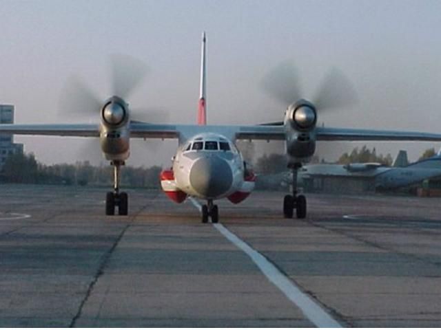 Самолеты МЧС доставили украинцев из Сирии