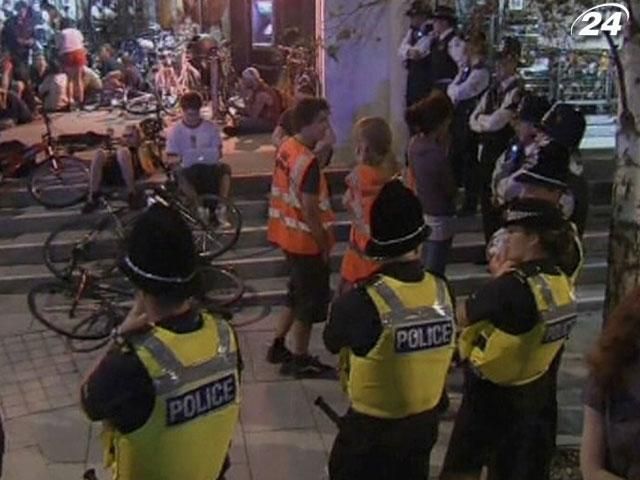 В день открытия Игр в Лондоне арестовали около сотни человек