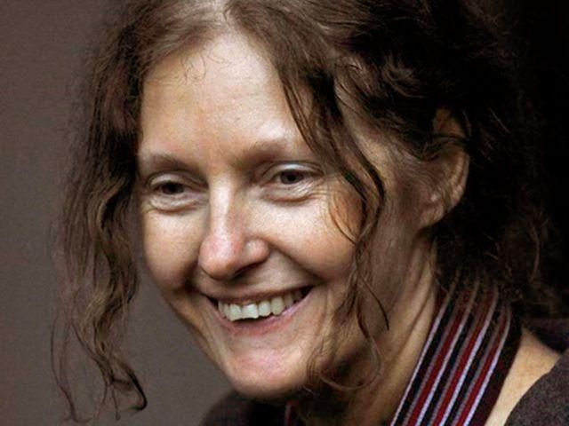 Мати Ассанжа прибула в Еквадор, аби попросити політпритулку для сина Мати Ассанжа прибула в Еквадор, аби попросити політпритулку для сина