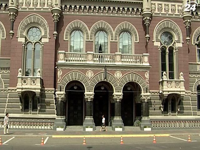 Дефіцит платіжного балансу України в червні зріс учетверо Дефіцит платіжного балансу України в червні зріс учетверо