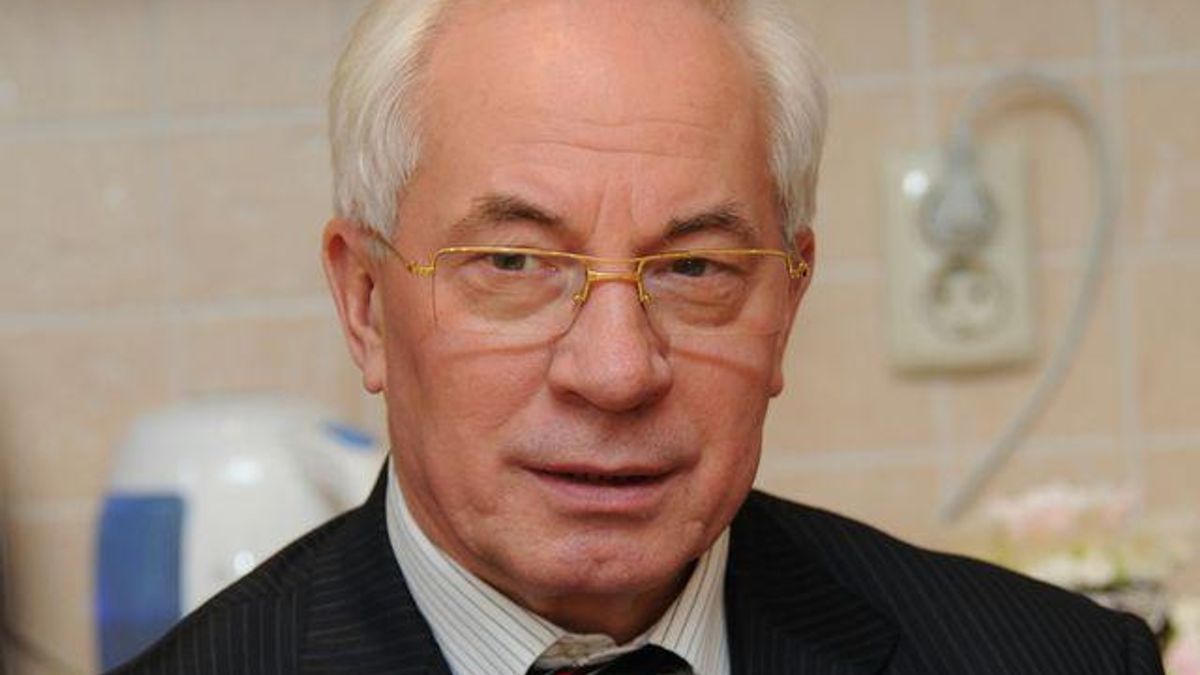 Азаров возглавил список Партии регионов Азаров возглавил список Партии регионов