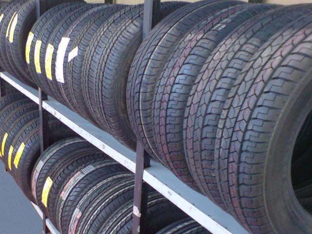 Рада витратила на шини півмільйона Рада витратила на шини півмільйона