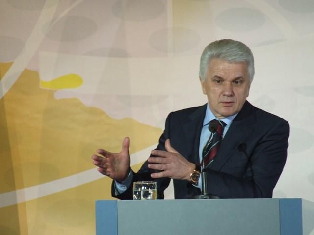 Литвин назвав прізвища мажоритарників від Народної партії