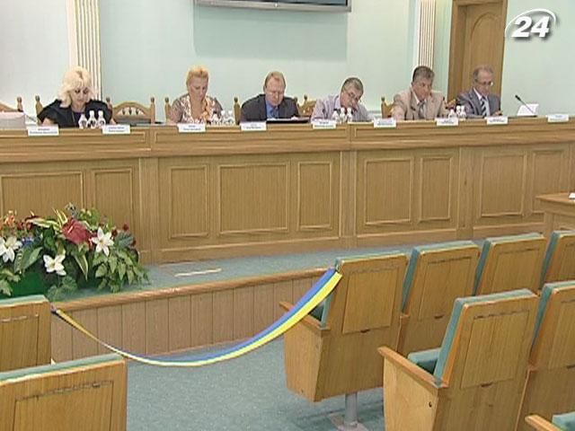 ЦВК виділила на закордонні виборчі комісії 6,5 млн грн