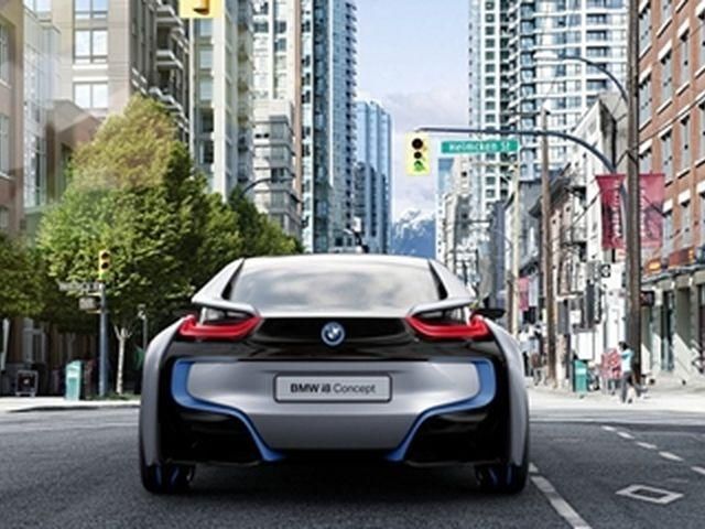 BMW будет продавать экологичные авто через Интернет