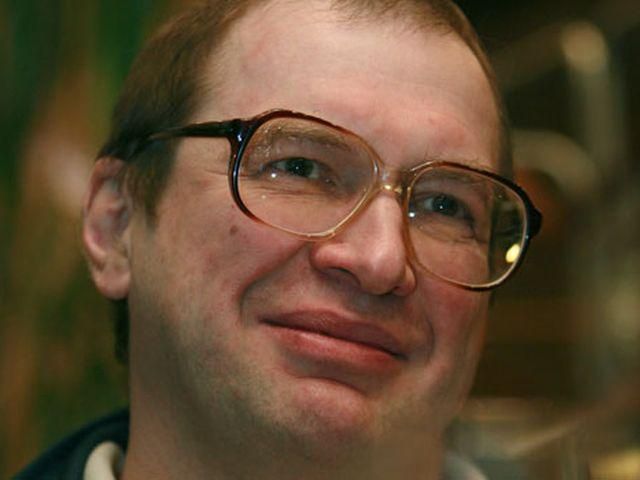 Мавроди идет в Верховную Раду со своей партией (Видео) Мавроди идет в Верховную Раду со своей партией (Видео)