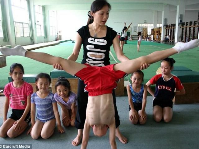 В Китае детей с малых готовят быть чемпионами В Китае детей с малых готовят быть чемпионами
